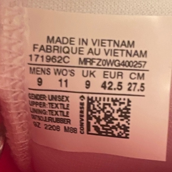 Converse Chuck Taylor Size Mens 9 Women’s 11 NWOT Red 171962C Sneaker Hi… - Picture 6 of 7